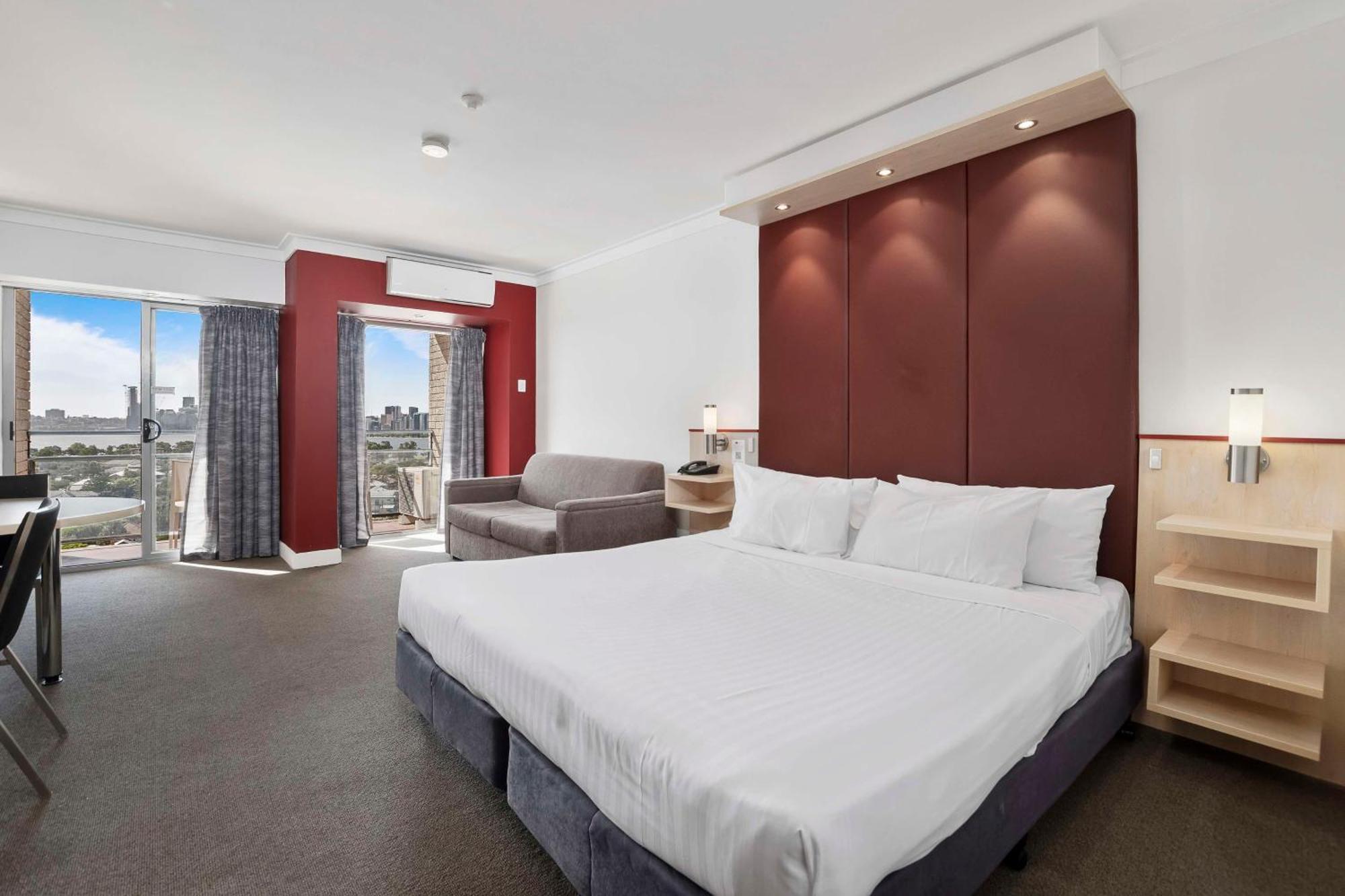 Metro Hotel Perth Exterior foto